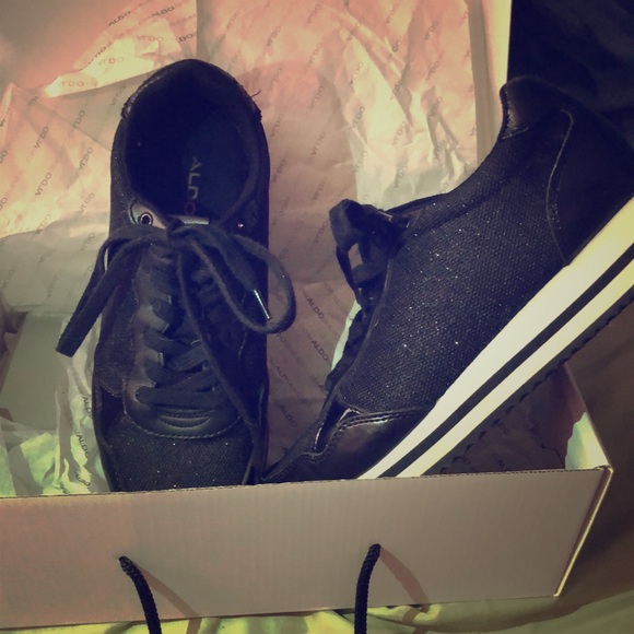 aldo sneakers price